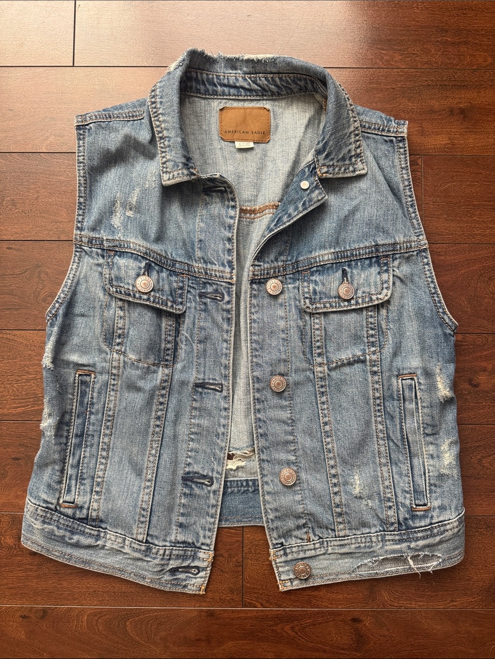 American Eagle Distressed Light Wash Denim Vest - Picture 1 of 8